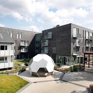Hotel Kaiserau, Kamen